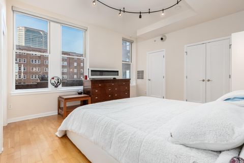 Tiny photo for 145 N High Street 400 #400, Columbus, OH 43215 (MLS # 226002910)