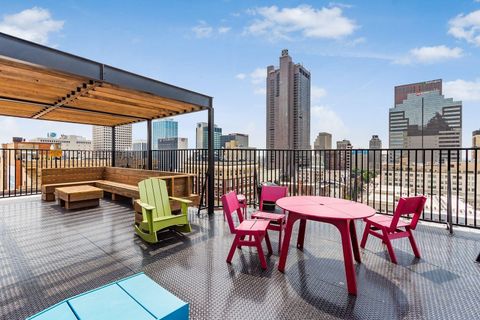 Tiny photo for 145 N High Street 400 #400, Columbus, OH 43215 (MLS # 226002910)