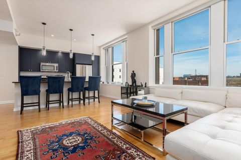 Photo of 145 N High Street 400 #400, Columbus, OH 43215 (MLS # 226002910)