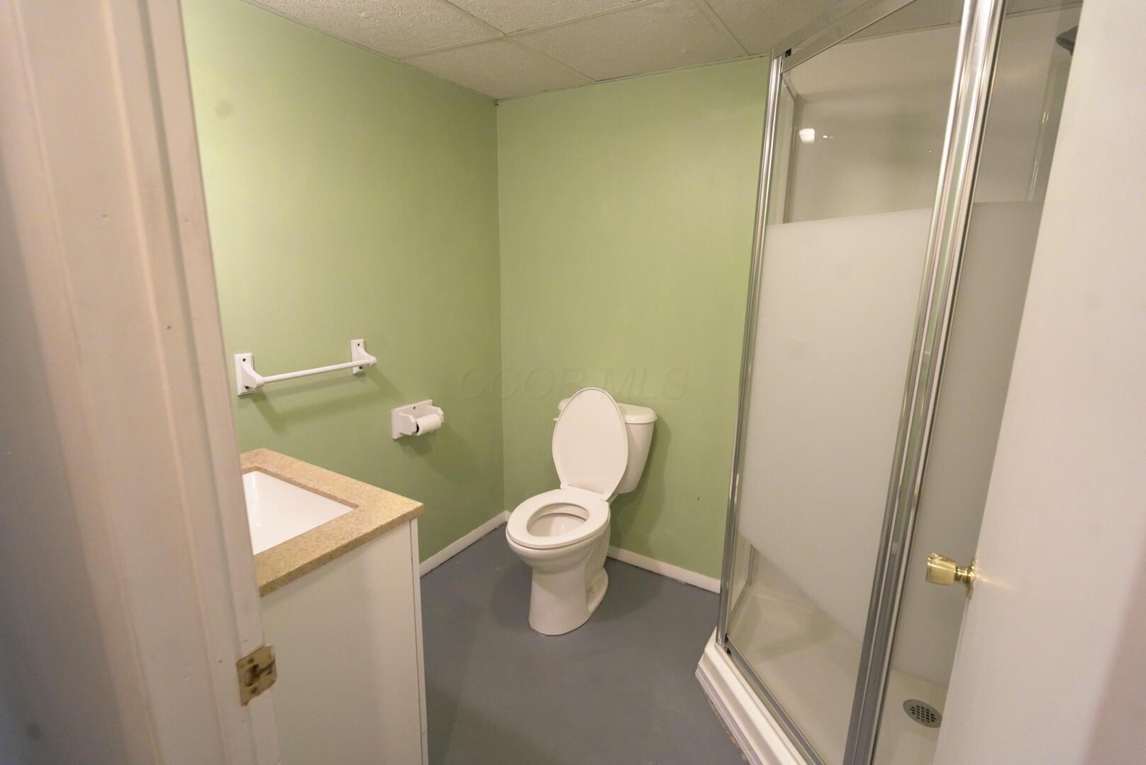 125 Crown Court, Lancaster, Ohio image 33