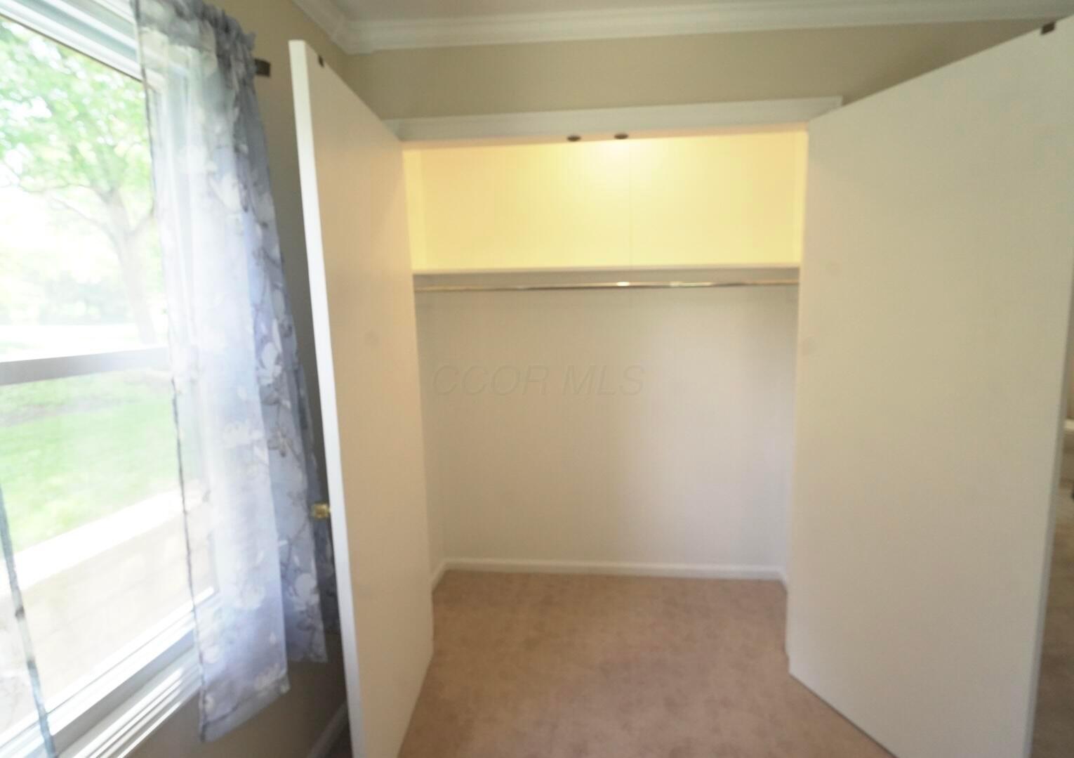 125 Crown Court, Lancaster, Ohio image 28