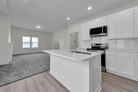 Tiny photo for 63 Stevens Avenue, Columbus, OH 43222 (MLS # 226000721)