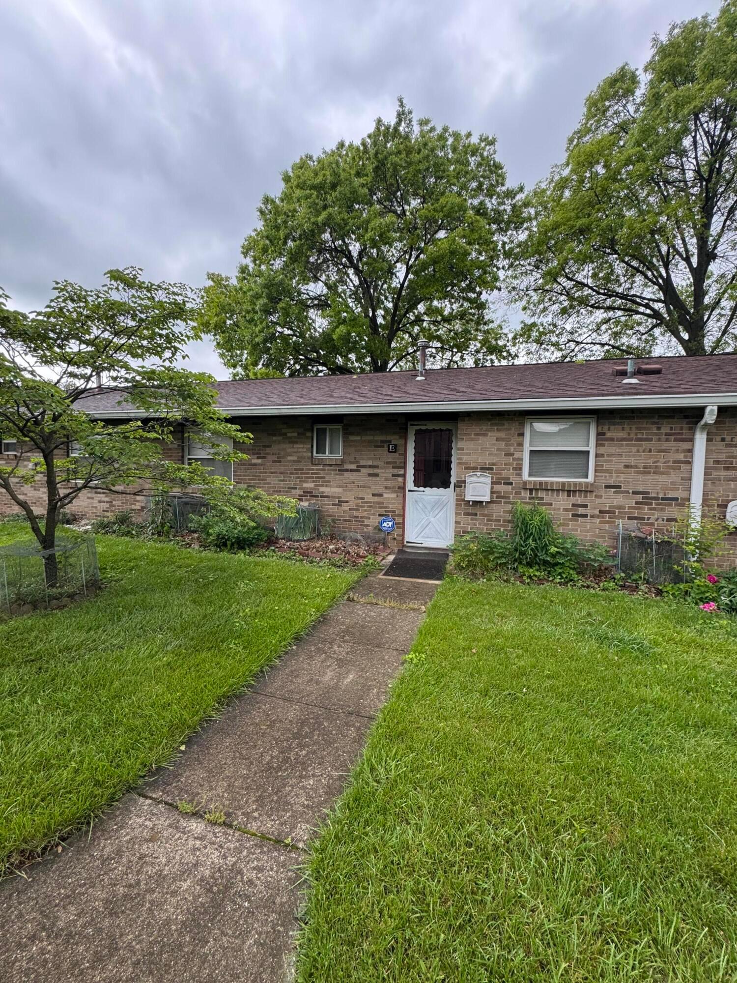 2348 Woodbrook Circle #86, Columbus, Ohio image 1