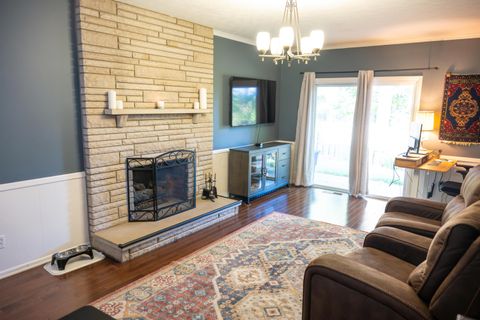 Tiny photo for 5022 Sienna Lane, Columbus, OH 43229 (MLS # 225041073)