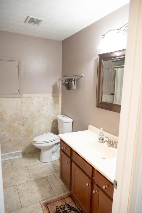 Tiny photo for 5022 Sienna Lane, Columbus, OH 43229 (MLS # 225041073)