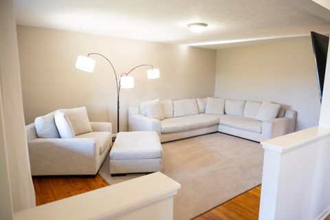 Tiny photo for 5022 Sienna Lane, Columbus, OH 43229 (MLS # 225041073)