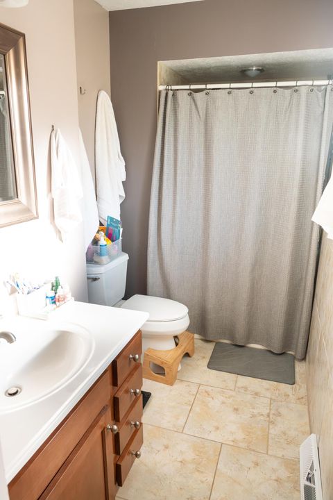 Tiny photo for 5022 Sienna Lane, Columbus, OH 43229 (MLS # 225041073)