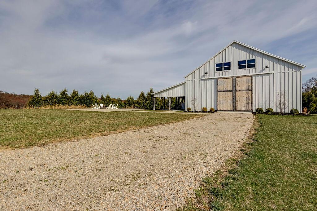 9476 Loches Road, Saint Louisville, Ohio image 44