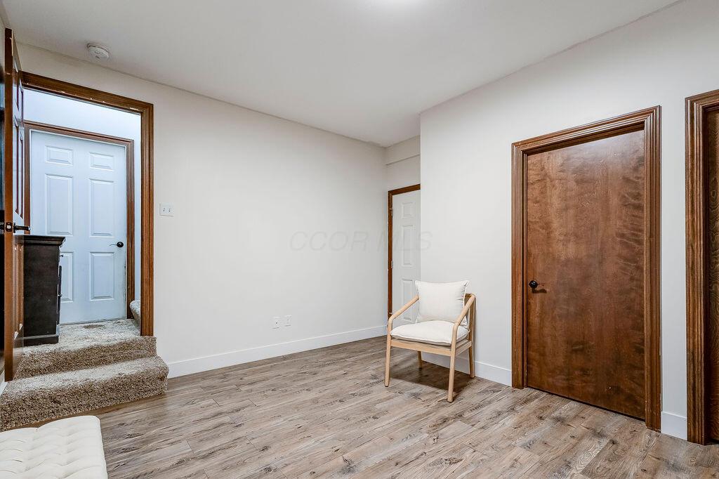 9476 Loches Road, Saint Louisville, Ohio image 36