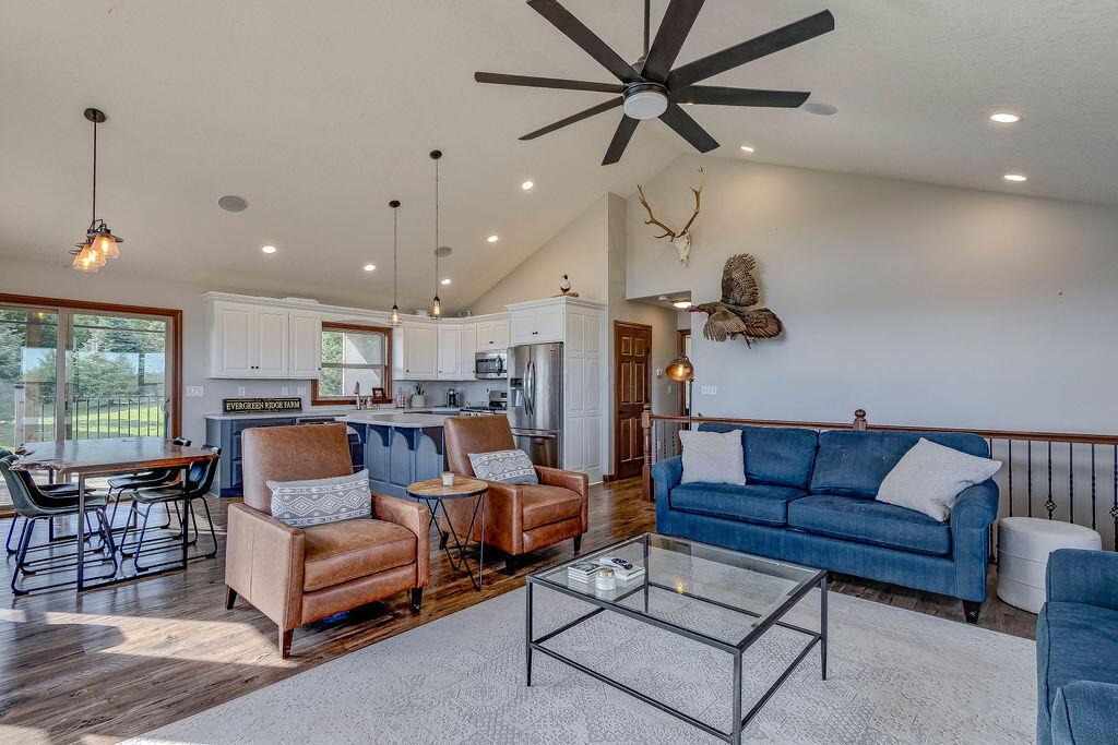 9476 Loches Road, Saint Louisville, Ohio image 24