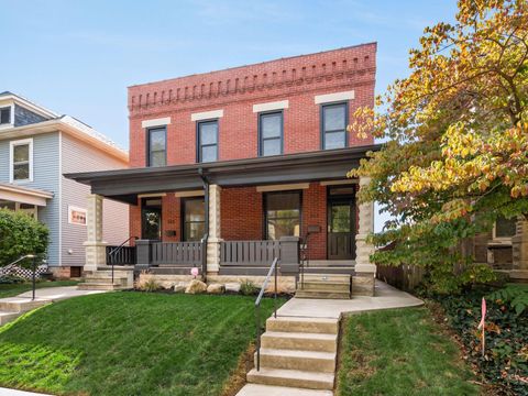 Photo of 161 E Gates Street, Columbus, OH 43206 (MLS # 225038307)