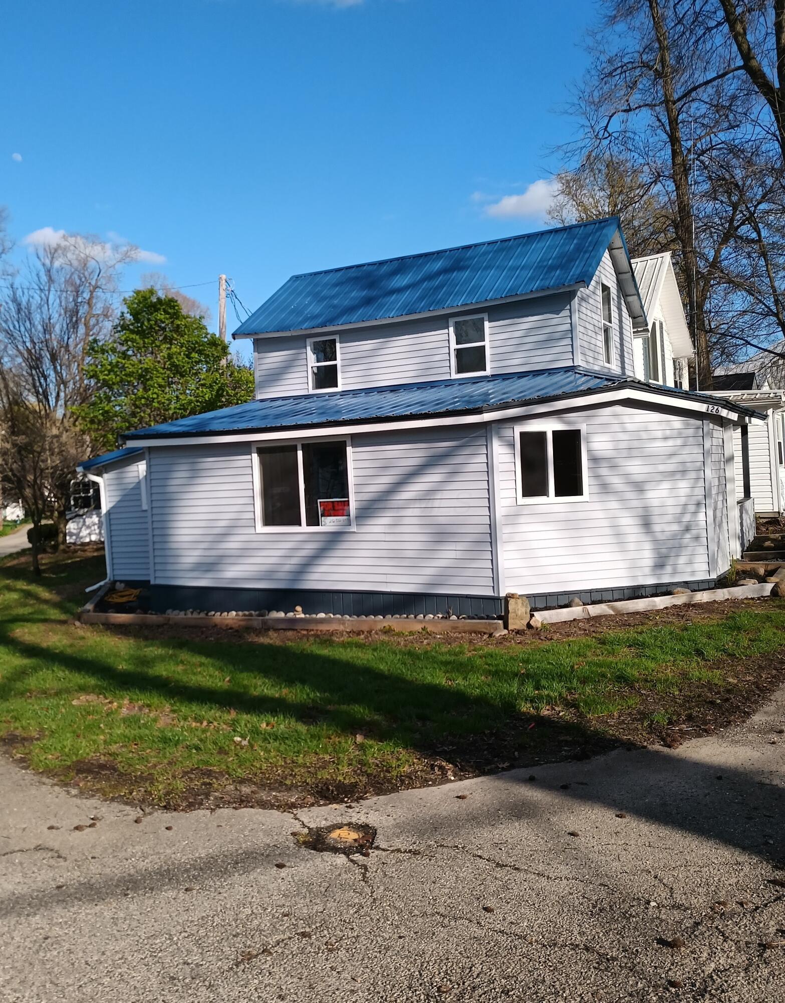 126 7th Street, Lancaster, Ohio image 1