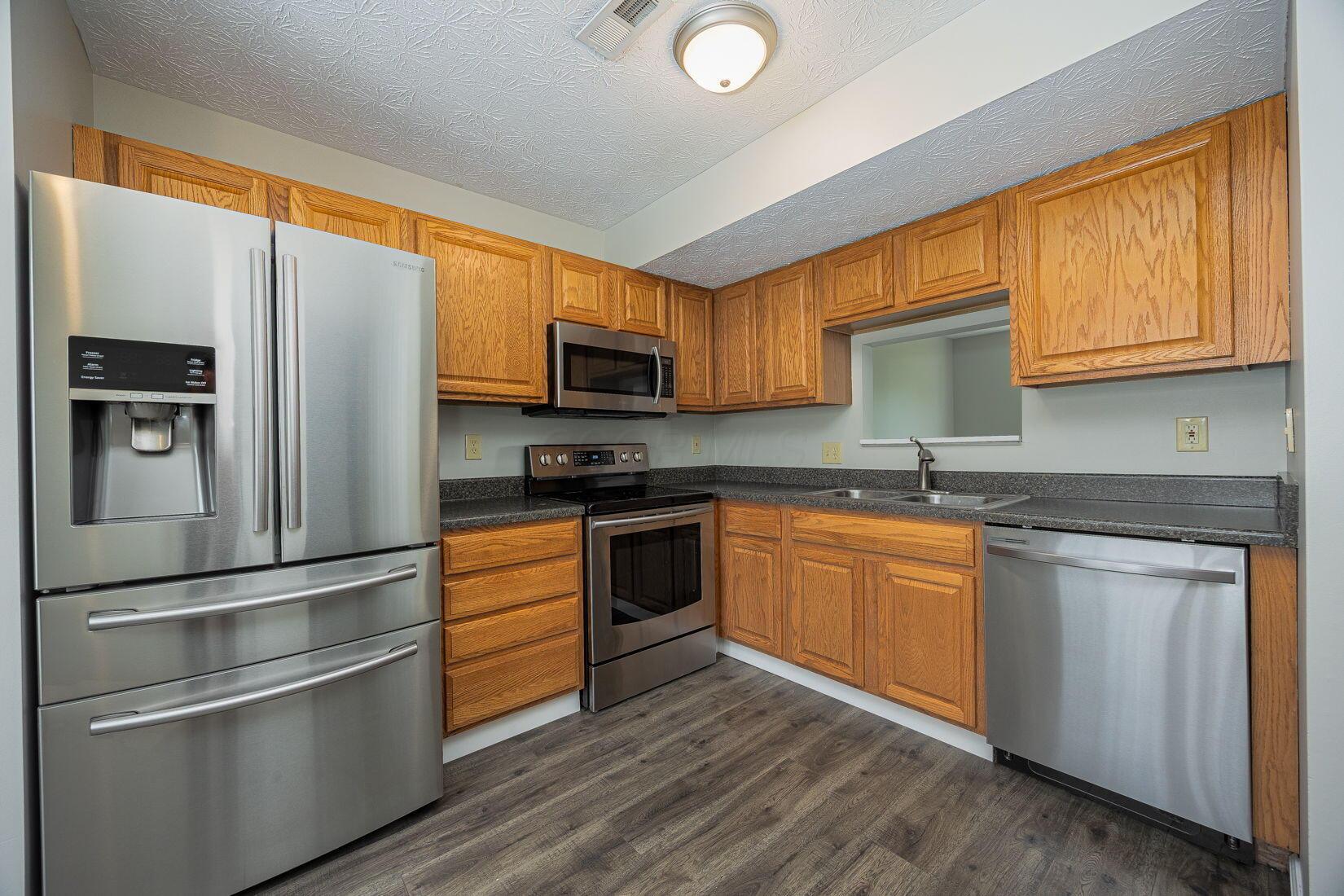 4529 Parkwick Drive, Columbus, Ohio image 4