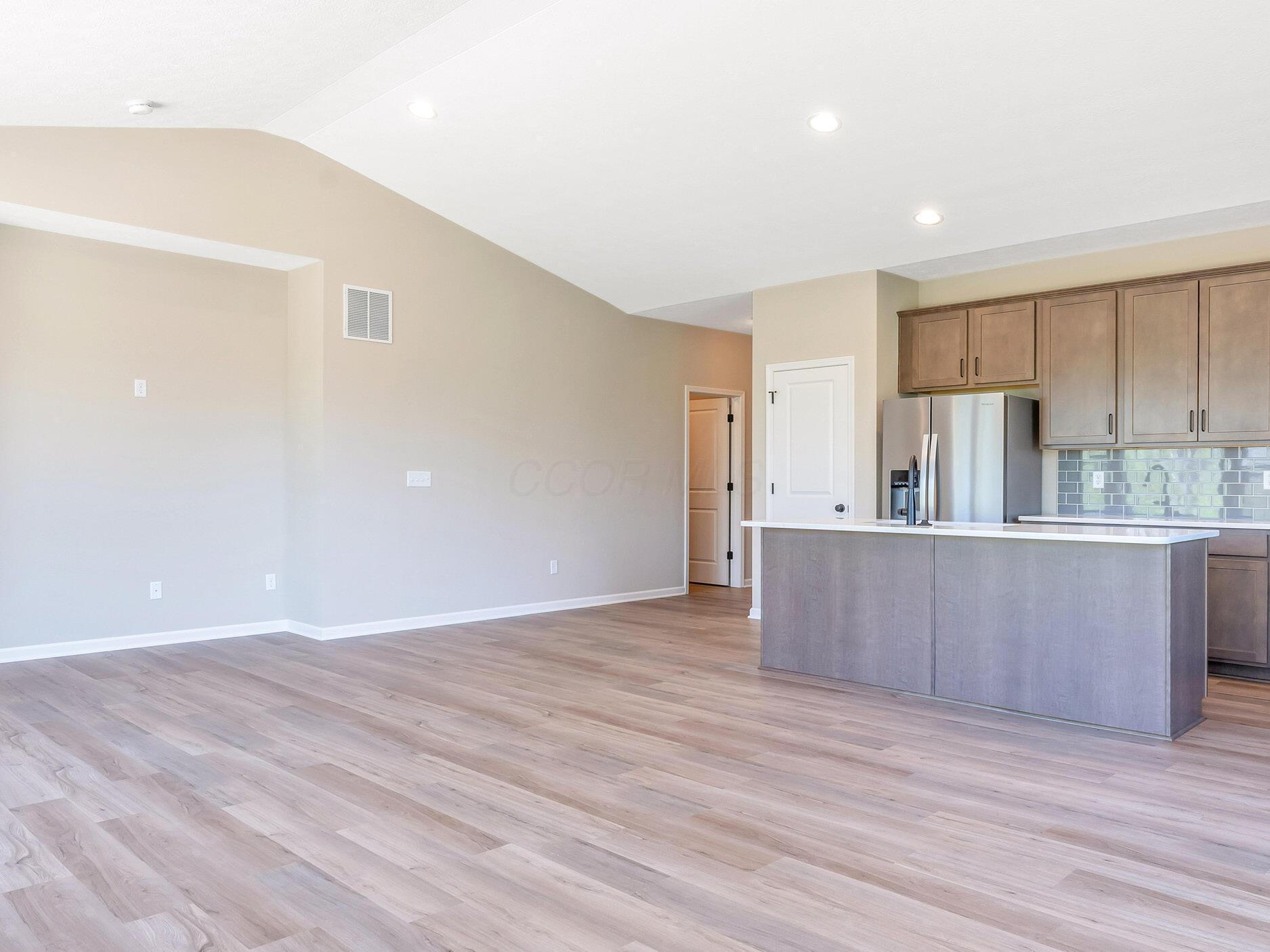 30 Erin Hills Road, Commercial Point, Ohio image 13