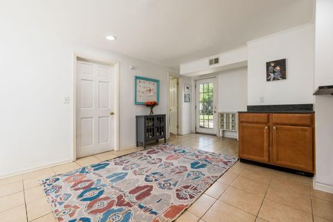 Tiny photo for 2640 Sherwood Road, Bexley, OH 43209 (MLS # 226018127)