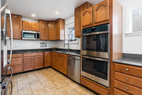 Tiny photo for 2640 Sherwood Road, Bexley, OH 43209 (MLS # 226018127)