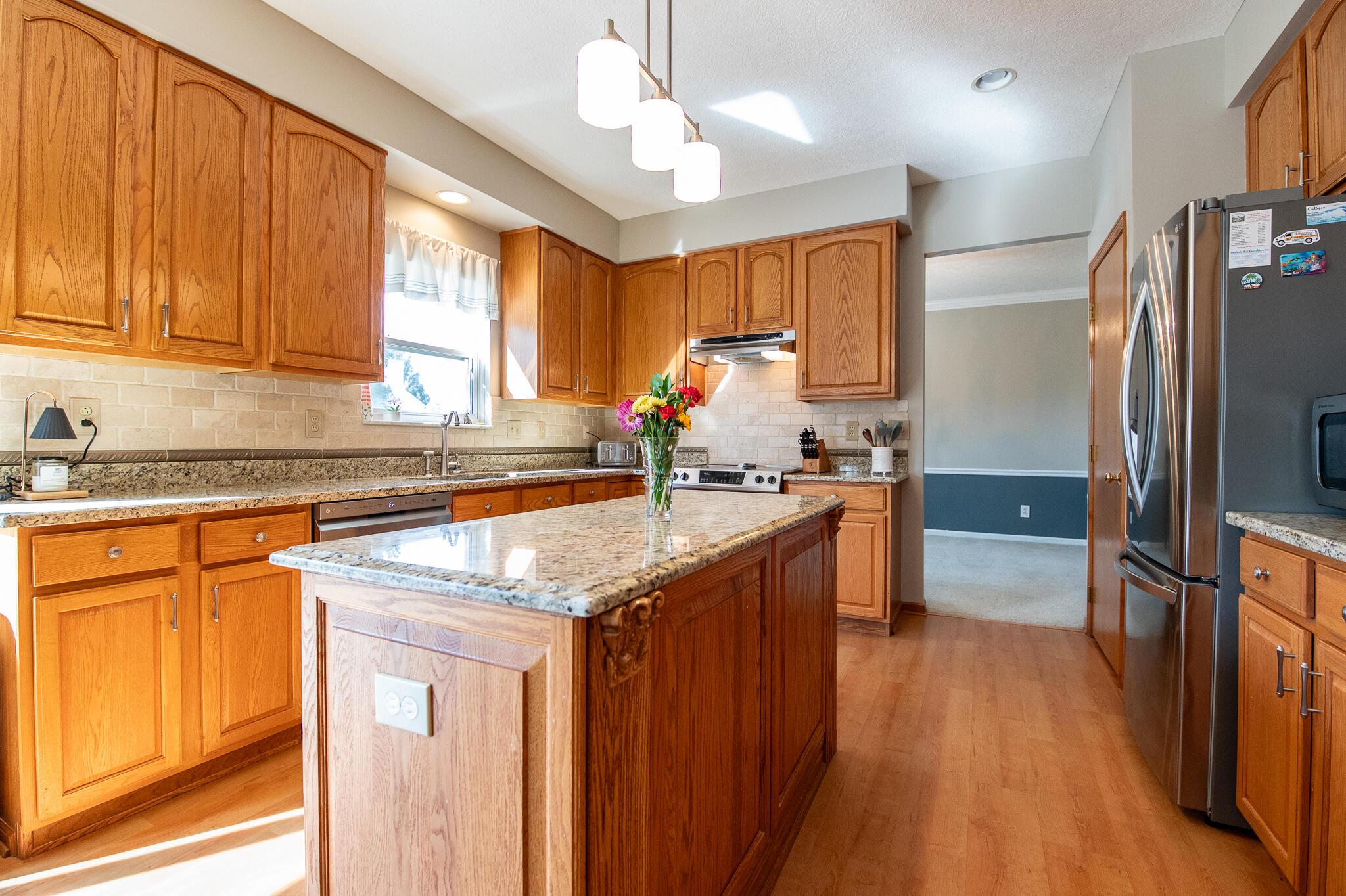 7533 Walnut Drive, Canal Winchester, Ohio image 18