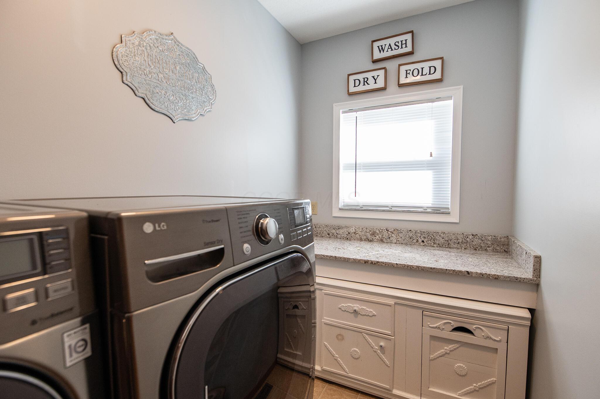 7533 Walnut Drive, Canal Winchester, Ohio image 32