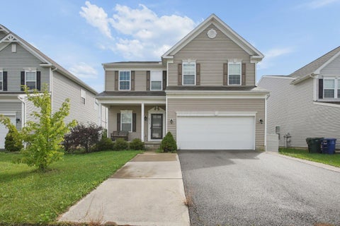 Photo of 6359 Oak Trail Drive, Galloway, OH 43119 (MLS # 226035891)