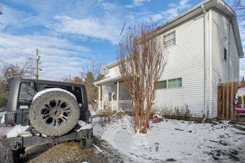 Tiny photo for 1576 Miami Trace Road SE, Washington Court House, OH 43160 (MLS # 225044783)