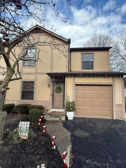 Photo of 696 Keys View Court, Columbus, OH 43085 (MLS # 225045877)