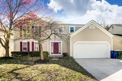 Photo of 7952 Hightree Drive, Columbus, OH 43081 (MLS # 222042006)