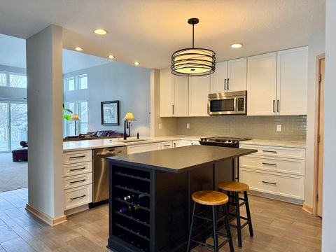 Tiny photo for 2014 Palouse Drive, London, OH 43140 (MLS # 226002972)