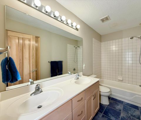 Tiny photo for 2014 Palouse Drive, London, OH 43140 (MLS # 226002972)