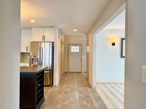 Tiny photo for 2014 Palouse Drive, London, OH 43140 (MLS # 226002972)