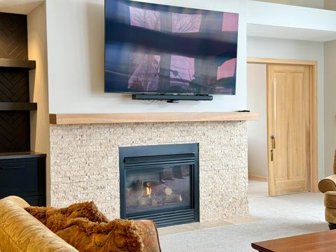 Tiny photo for 2014 Palouse Drive, London, OH 43140 (MLS # 226002972)