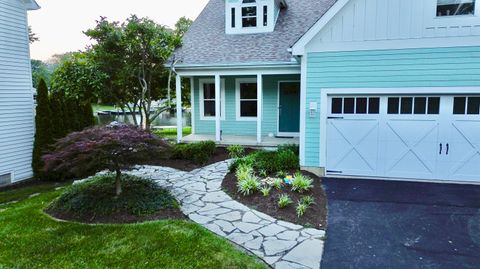 Tiny photo for 2014 Palouse Drive, London, OH 43140 (MLS # 226002972)