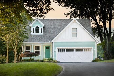 Photo of 2014 Palouse Drive, London, OH 43140 (MLS # 226002972)