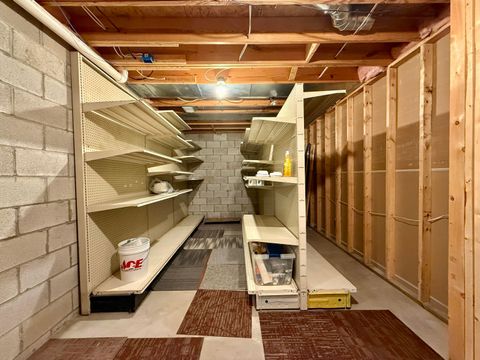 Tiny photo for 2014 Palouse Drive, London, OH 43140 (MLS # 226002972)