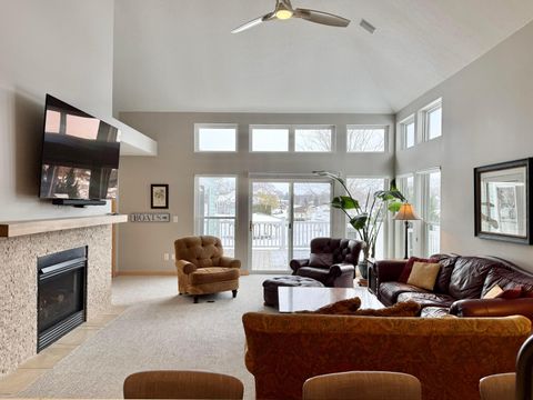 Tiny photo for 2014 Palouse Drive, London, OH 43140 (MLS # 226002972)