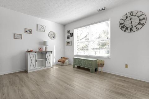 Tiny photo for 598 Jameson Street, Ashville, OH 43103 (MLS # 225039560)