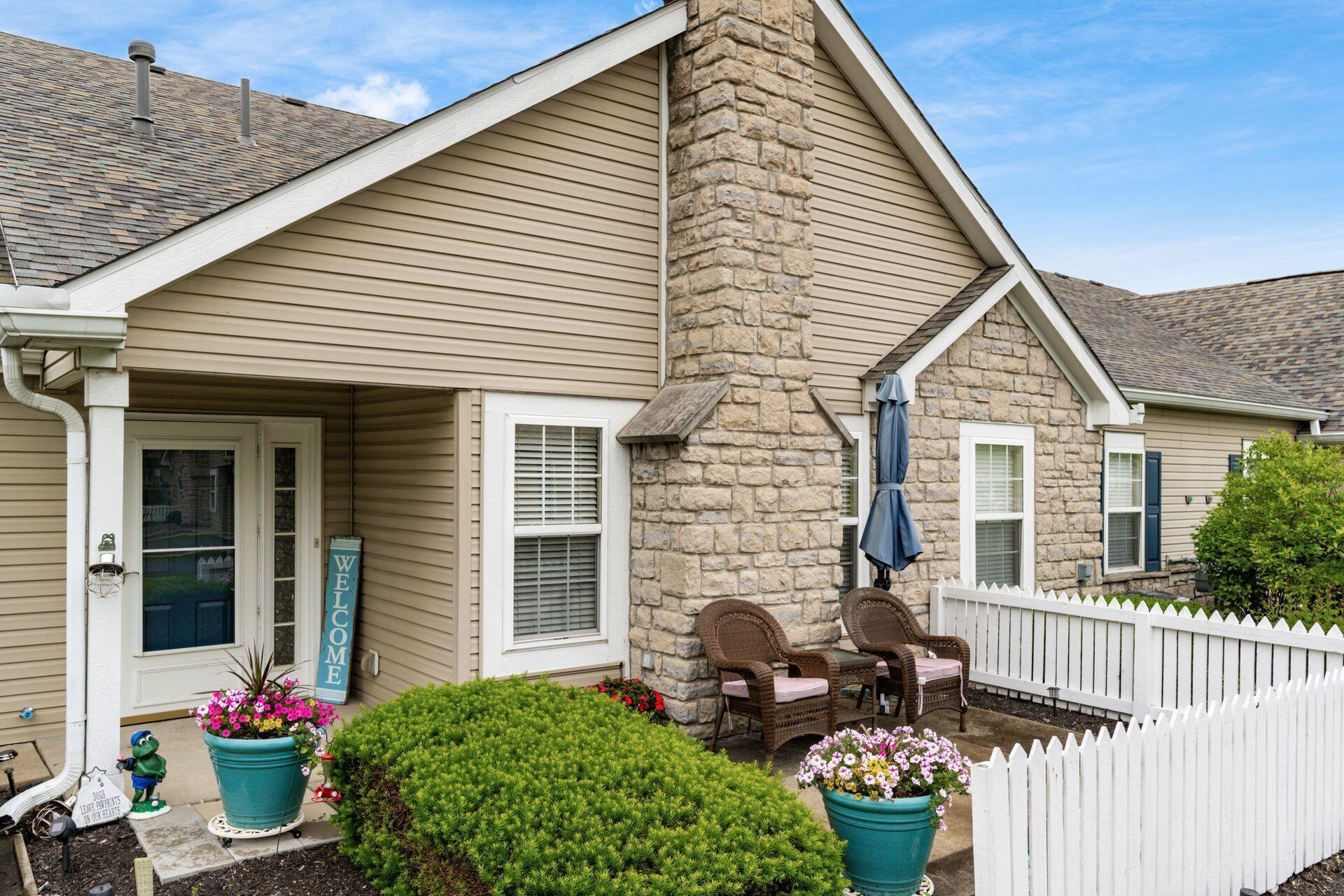 6621 Eagle Ridge Lane #9C, Canal Winchester, Ohio image 3