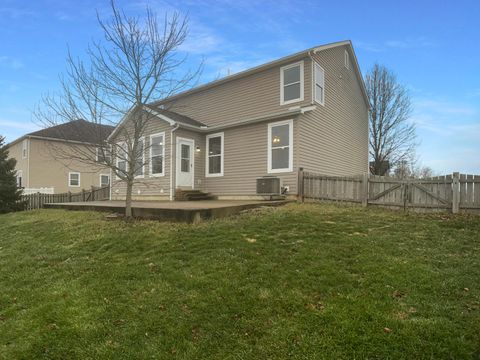 Tiny photo for 634 Preston Trails Drive, Pickerington, OH 43147 (MLS # 226000636)