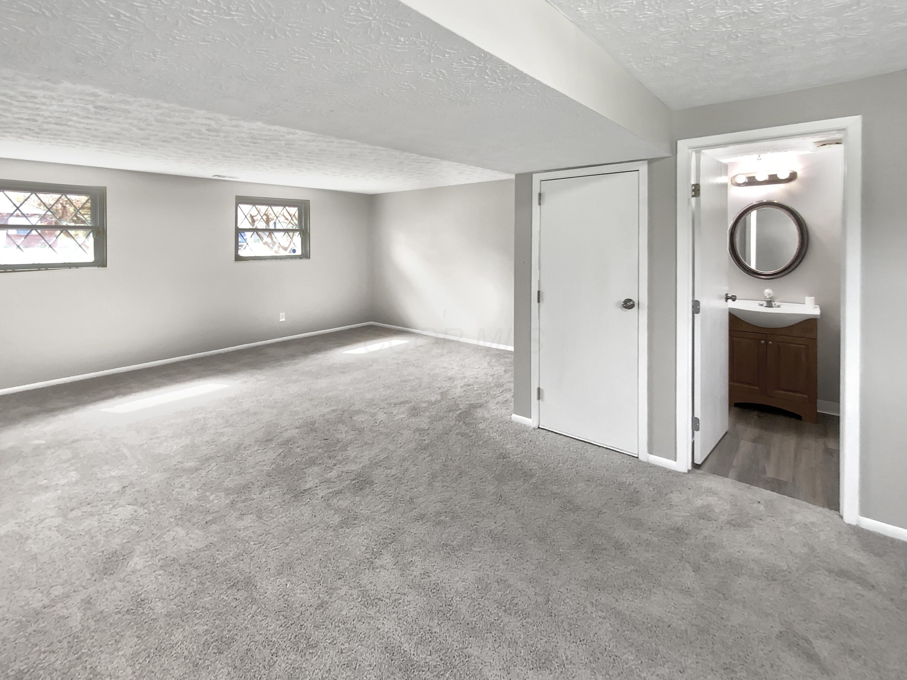 5258 Avalon Avenue, Columbus, Ohio image 13
