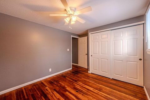 Tiny photo for 2706 Maywood Road, Columbus, OH 43232 (MLS # 225045129)