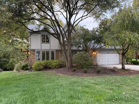 Photo of 641 Sycamore Mill Drive, Columbus, OH 43230 (MLS # 225040749) Photo of 641 Sycamore Mill Drive, Columbus, OH 43230 (MLS # 225040749)