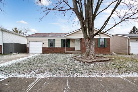 Photo of 5936 Glennon Drive, Galloway, OH 43119 (MLS # 225046038)