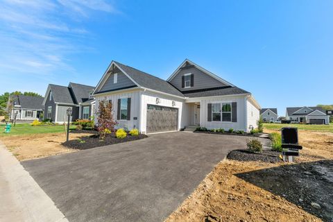 Photo of 4275 Flamingo Drive, Lewis Center, OH 43035 (MLS # 225039170) Photo of 4275 Flamingo Drive, Lewis Center, OH 43035 (MLS # 225039170)