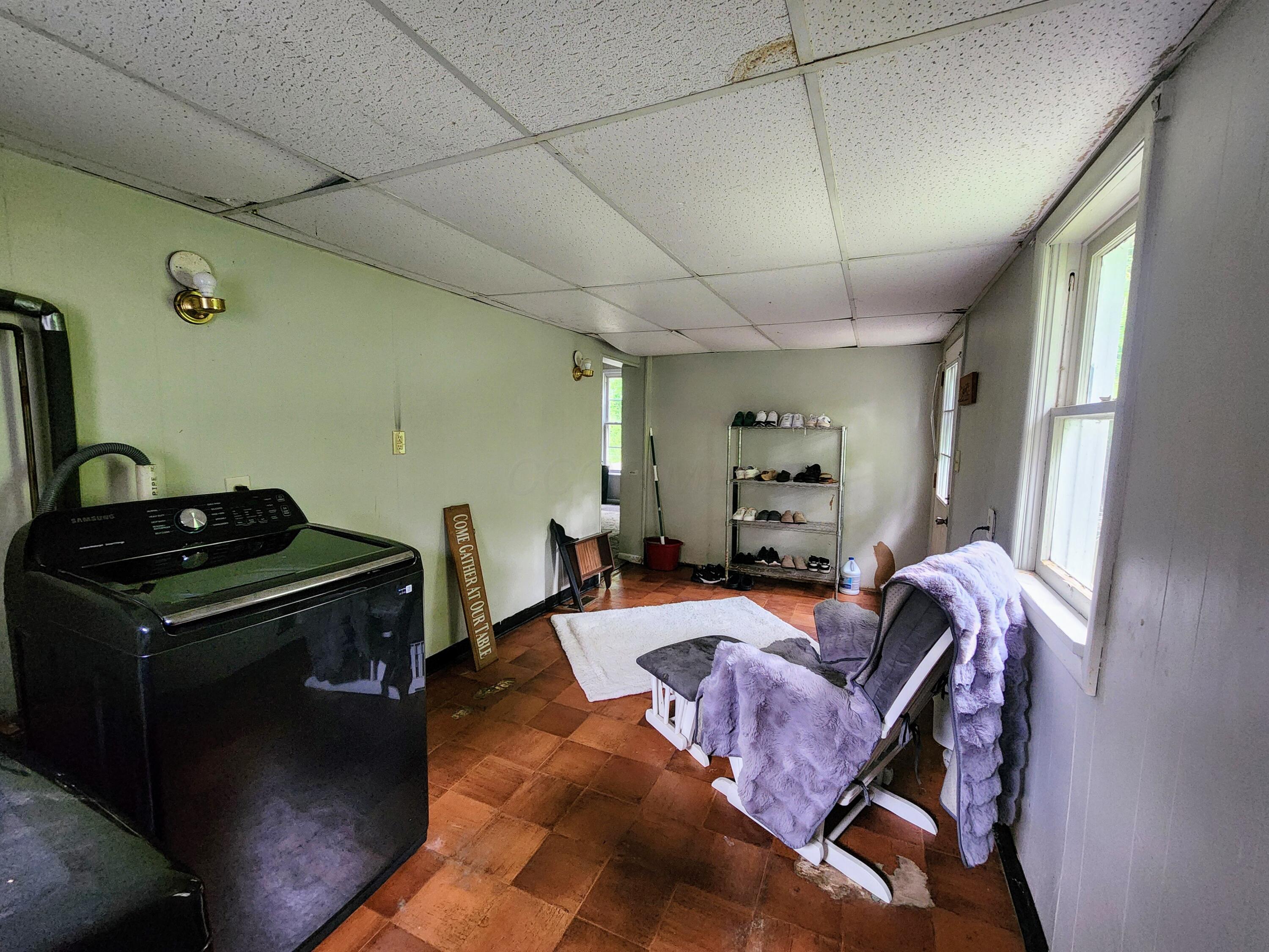 750 S 9th Street, Cambridge, Ohio image 12