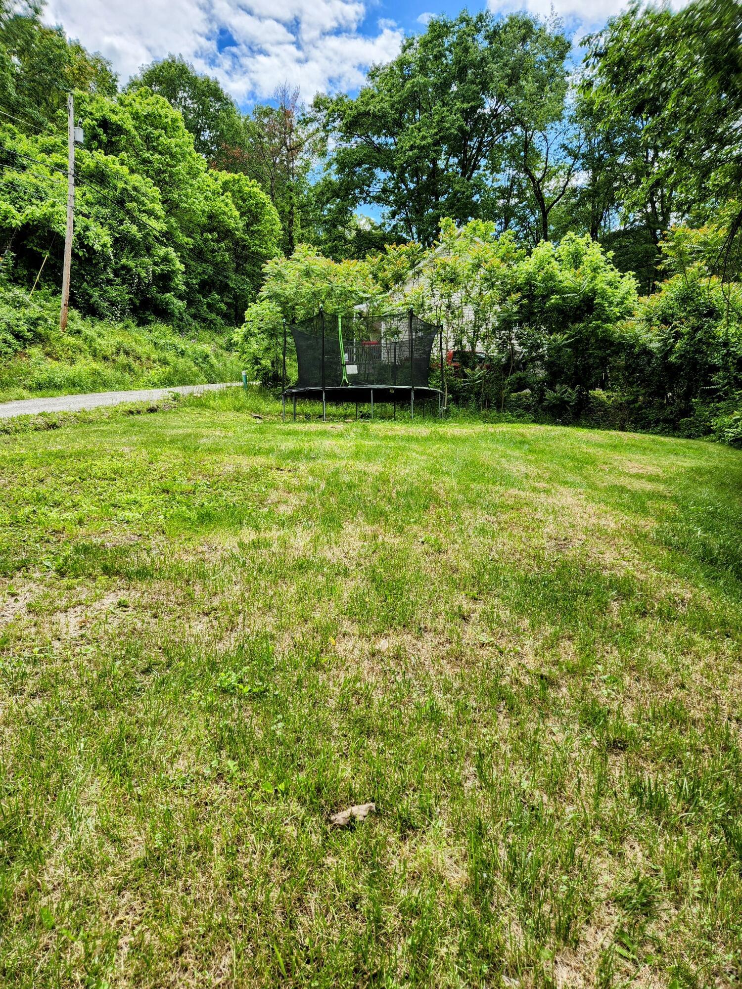 750 S 9th Street, Cambridge, Ohio image 17