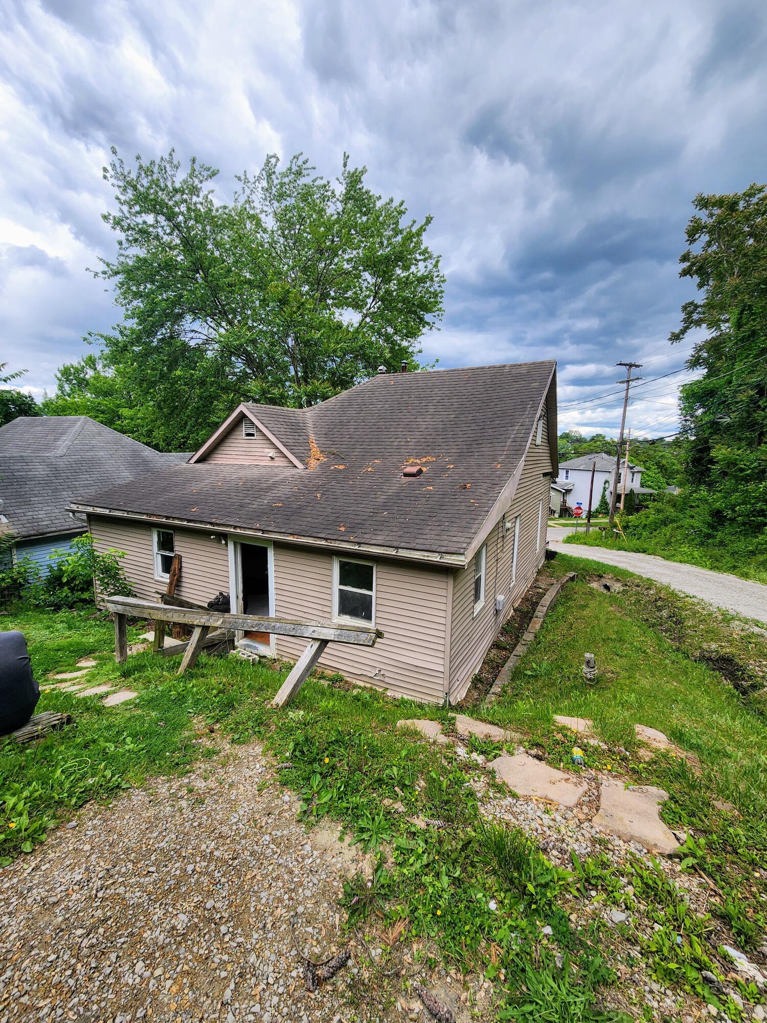 750 S 9th Street, Cambridge, Ohio image 14