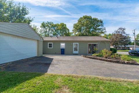 Tiny photo for 364 E College Avenue, Westerville, OH 43081 (MLS # 225037505)