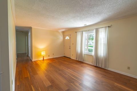 Tiny photo for 364 E College Avenue, Westerville, OH 43081 (MLS # 225037505)