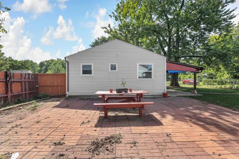 Tiny photo for 868 Lawndale Avenue, Columbus, OH 43207 (MLS # 225037770)