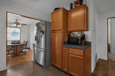 Tiny photo for 868 Lawndale Avenue, Columbus, OH 43207 (MLS # 225037770)