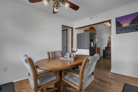 Tiny photo for 868 Lawndale Avenue, Columbus, OH 43207 (MLS # 225037770)